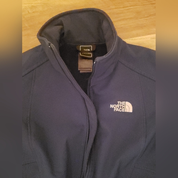 The North Face Navy Softshell Jacket Women’s XSP Fleece Lined - Picture 3 of 6